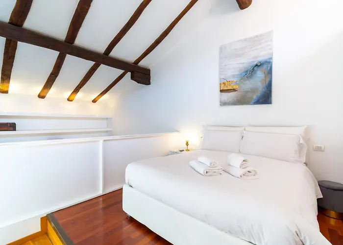 Housmart San Mamolo 6 Lägenhet